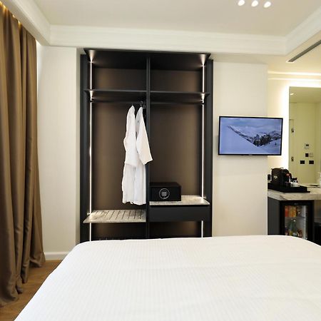 Hotel Adore Vlorë Екстериор снимка